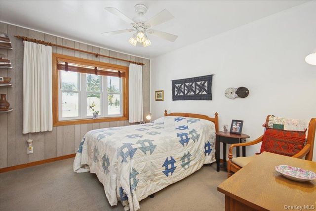 82 Sleight Plass Road, Poughkeepsie, NY 12603