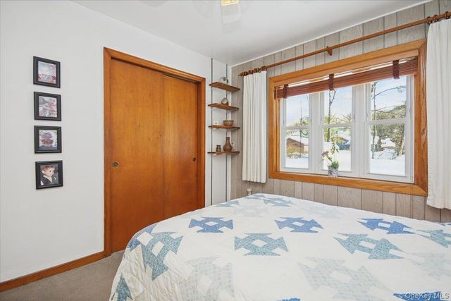 82 Sleight Plass Road, Poughkeepsie, NY 12603