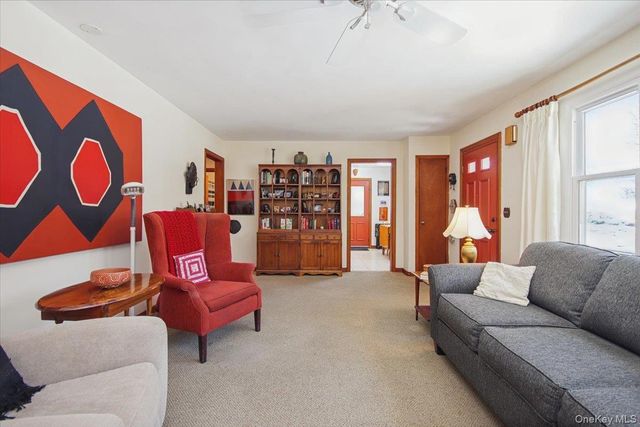 82 Sleight Plass Road, Poughkeepsie, NY 12603