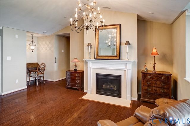 8101 Janice Ave, Mechanicsville, VA 23111