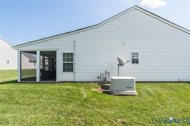 8101 Janice Ave, Mechanicsville, VA 23111