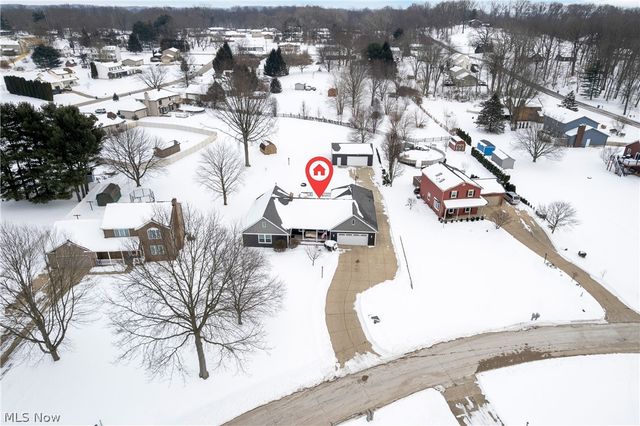 5107 Fox Ridge Dr., Green, OH 44720