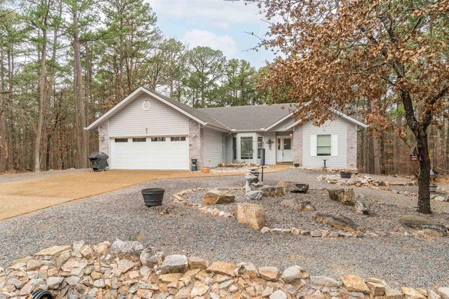 8 Fabero Lane, Hot Springs Village, AR 71909