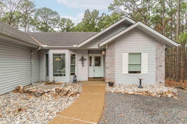 8 Fabero Lane, Hot Springs Village, AR 71909