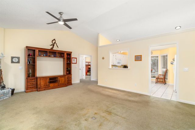 8 Fabero Lane, Hot Springs Village, AR 71909