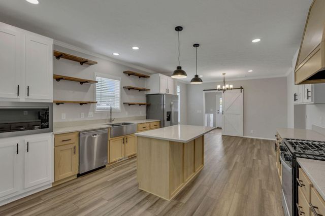 216 Wood Street, Buckeye Lake, OH 43008