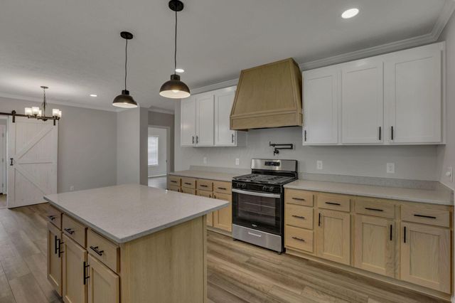 216 Wood Street, Buckeye Lake, OH 43008
