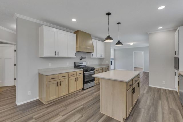 216 Wood Street, Buckeye Lake, OH 43008