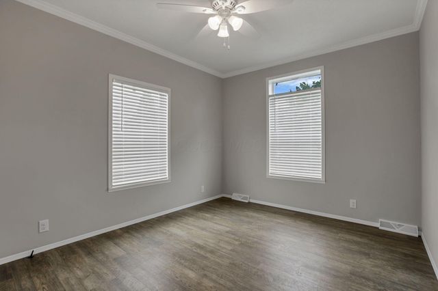 216 Wood Street, Buckeye Lake, OH 43008