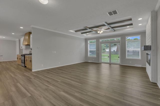 216 Wood Street, Buckeye Lake, OH 43008