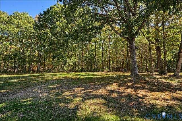 3040 Zachary Taylor Hwy, Mineral, VA 23117