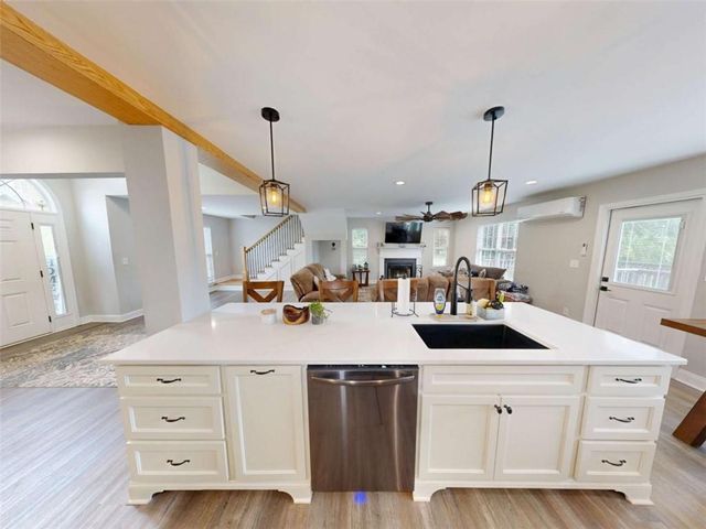 209 Bonnie Sue Drive, Villa Rica, GA 30180