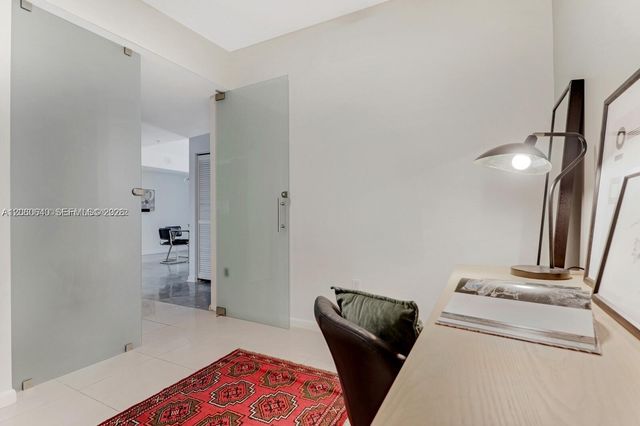 253 NE 2nd St 508, Miami, FL 33132