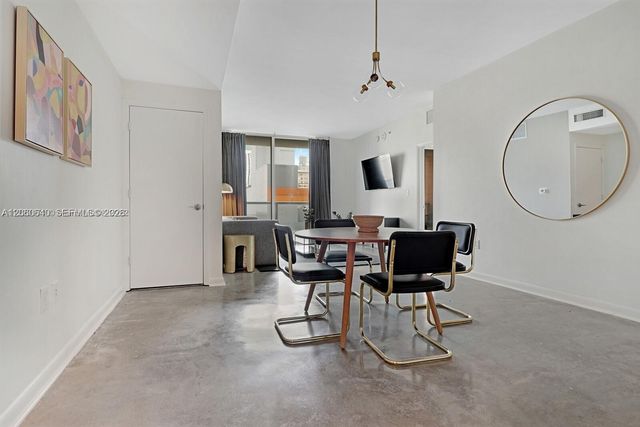 253 NE 2nd St 508, Miami, FL 33132