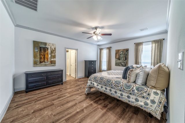 201 Brookview Drive, Lavon, TX 75166