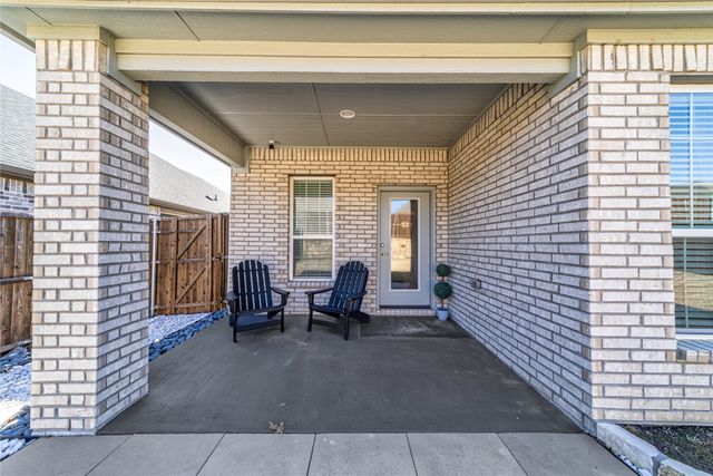 201 Brookview Drive, Lavon, TX 75166