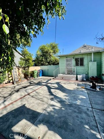 1199 W 38th Street, Los Angeles, CA 90037