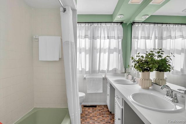 442 Butler Street, Northville, MI 48167