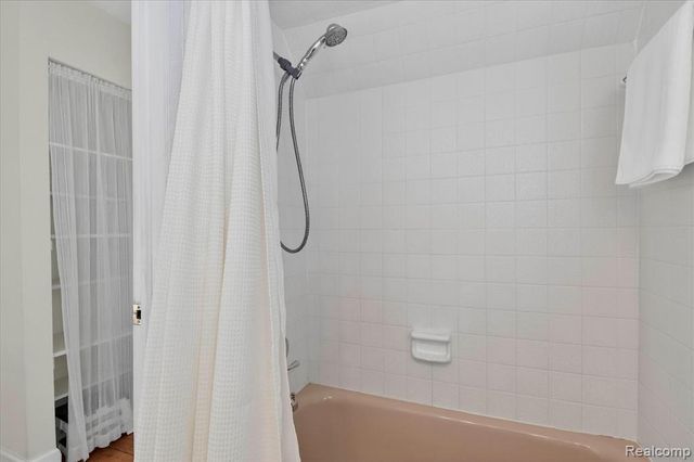 442 Butler Street, Northville, MI 48167