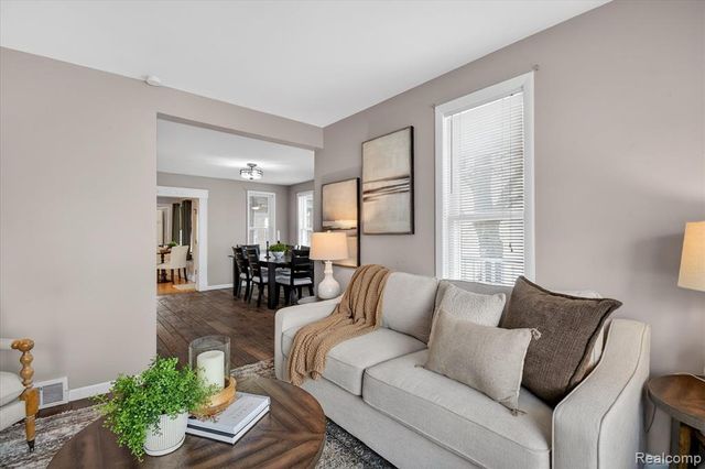 442 Butler Street, Northville, MI 48167