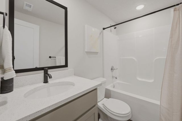 8649 E Chris, Wichita, KS 67226