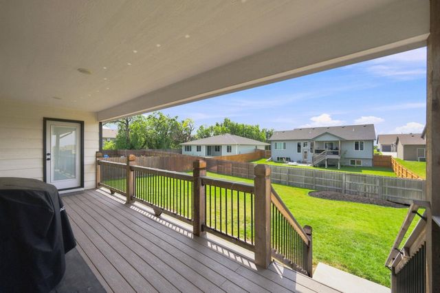 8649 E Chris, Wichita, KS 67226