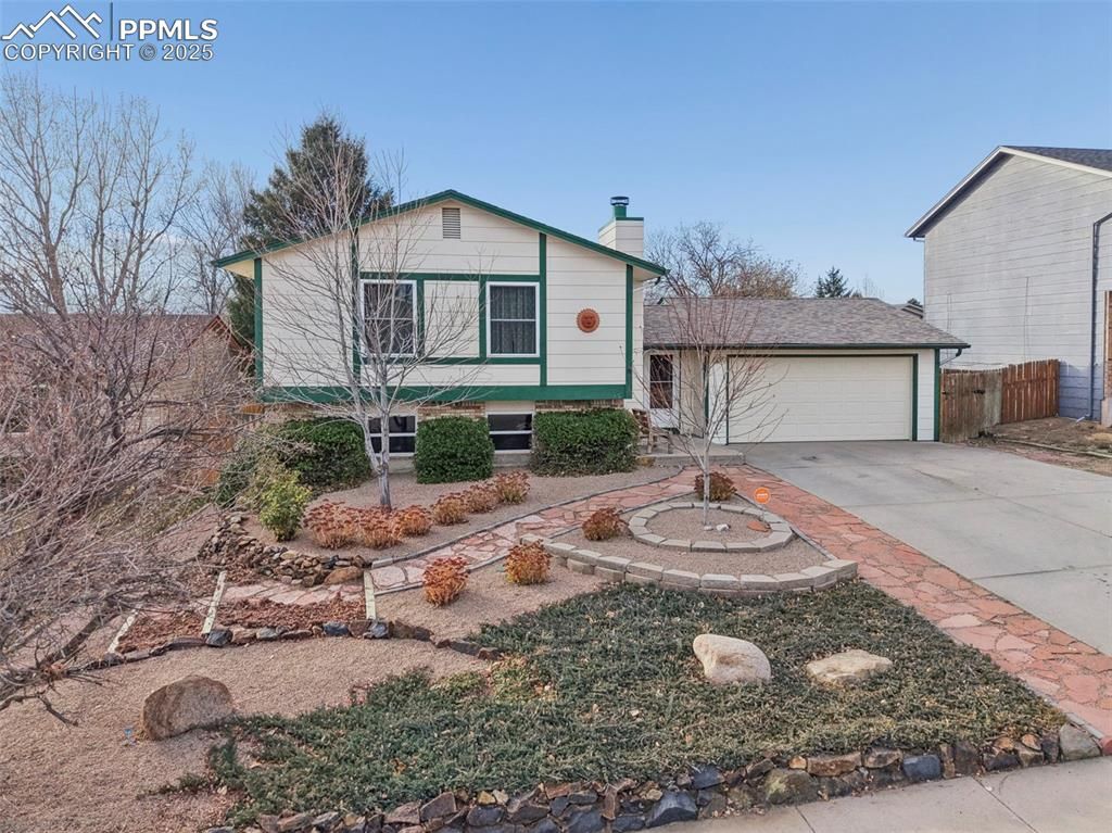 7350 Windy Peak Drive, Colorado Springs, CO 80911