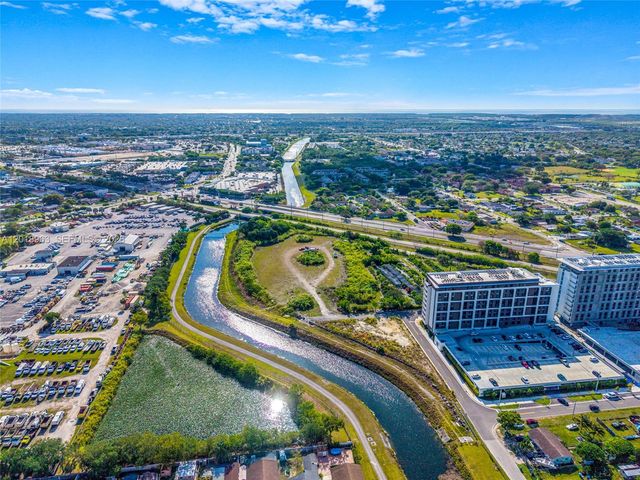 21281 SW 117th Avenue, Miami, FL 33177
