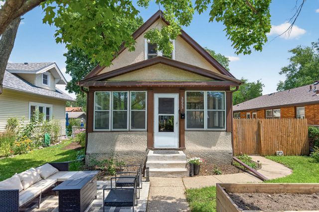 3953 38th Avenue S, Minneapolis, MN 55406