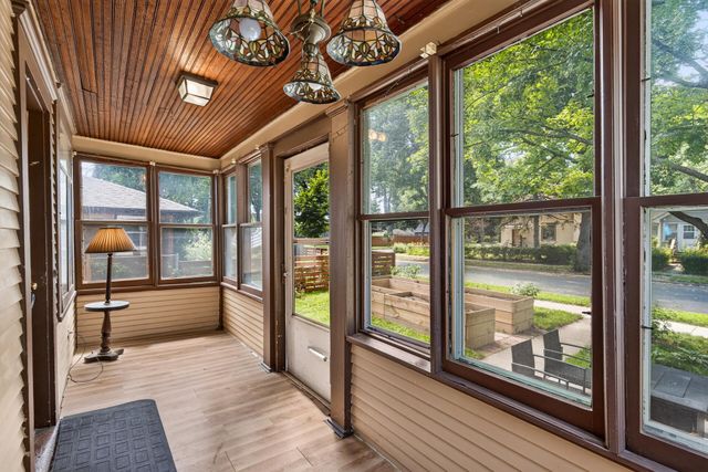 3953 38th Avenue S, Minneapolis, MN 55406