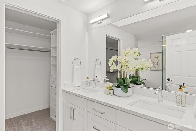 16302 123rd Place NE, Bothell, WA 98011