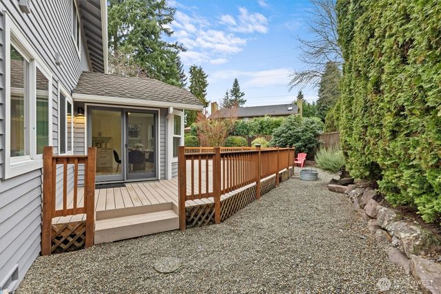 16302 123rd Place NE, Bothell, WA 98011