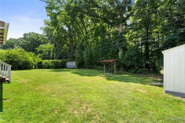 9307 Huron Ave, Henrico, VA 23294