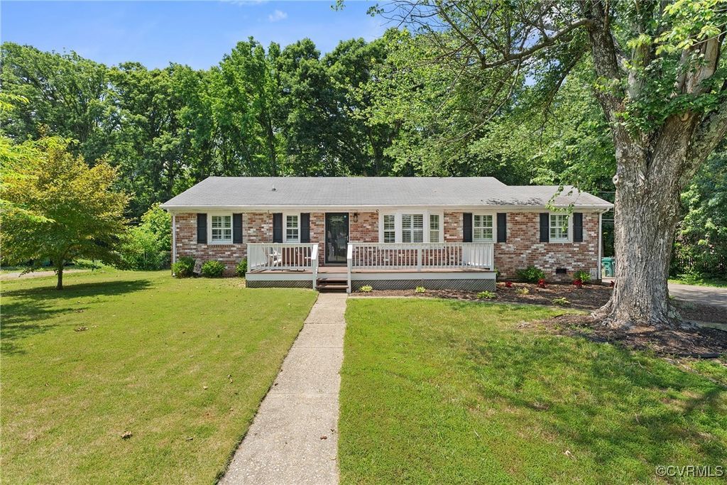 9307 Huron Ave, Henrico, VA 23294