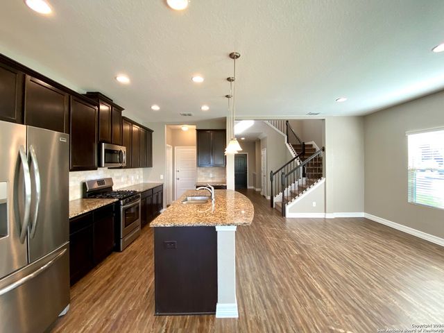 1206 Ranch Falls, San Antonio, TX 78245