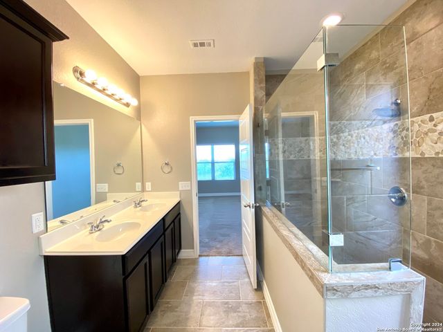 1206 Ranch Falls, San Antonio, TX 78245