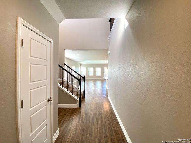 1206 Ranch Falls, San Antonio, TX 78245