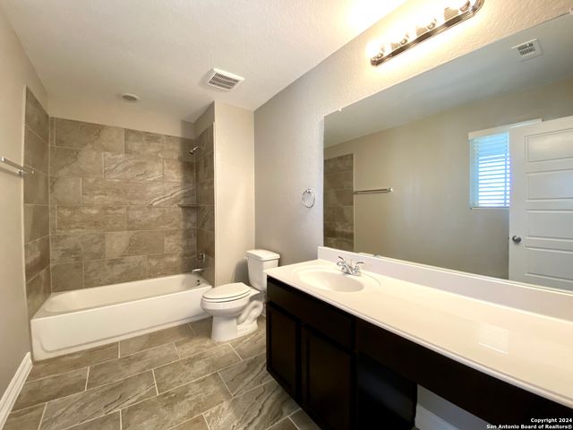 1206 Ranch Falls, San Antonio, TX 78245