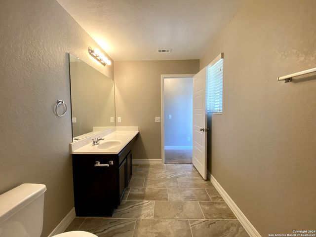 1206 Ranch Falls, San Antonio, TX 78245