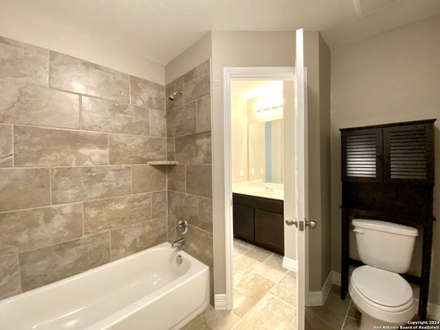 1206 Ranch Falls, San Antonio, TX 78245