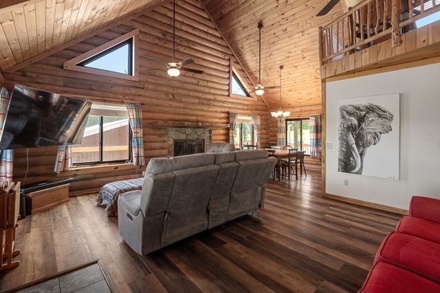 642 Beach Bottom Rd, Watertown, TN 37184