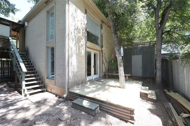 1603 Courtland LN, Austin, TX 78703