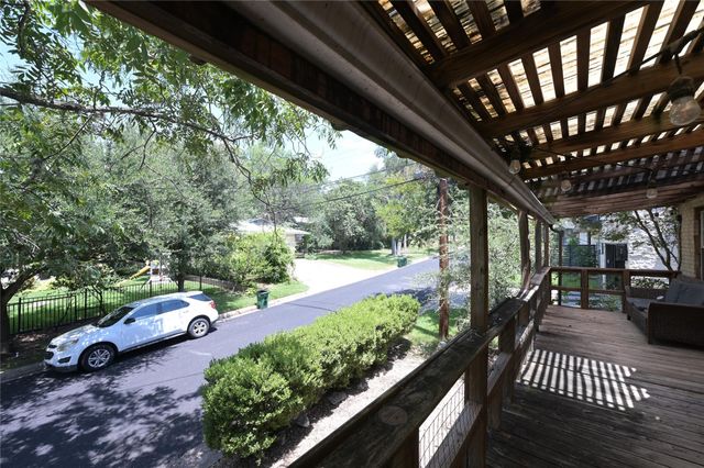 1603 Courtland LN, Austin, TX 78703