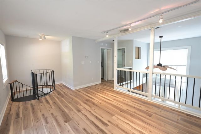 1603 Courtland LN, Austin, TX 78703