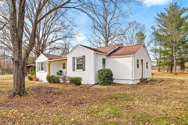 1385 Bridgton Road, Winston-salem, NC 27127