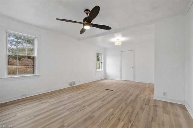 1385 Bridgton Road, Winston-salem, NC 27127