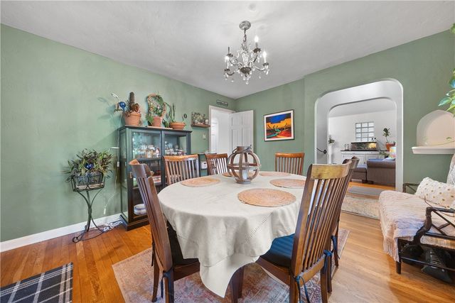 20 Brucewood Drive, Mt Lebanon, PA 15228