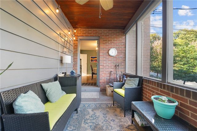 20 Brucewood Drive, Mt Lebanon, PA 15228