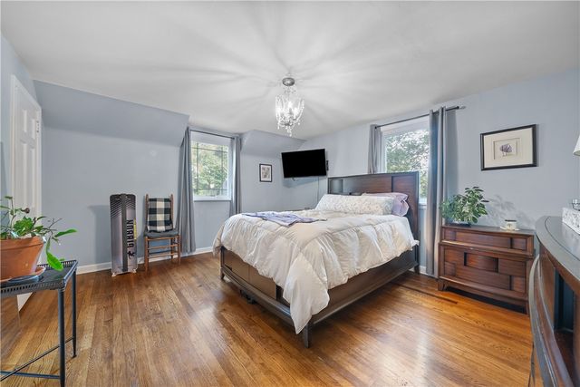 20 Brucewood Drive, Mt Lebanon, PA 15228