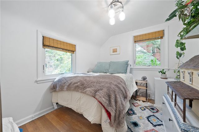 20 Brucewood Drive, Mt Lebanon, PA 15228